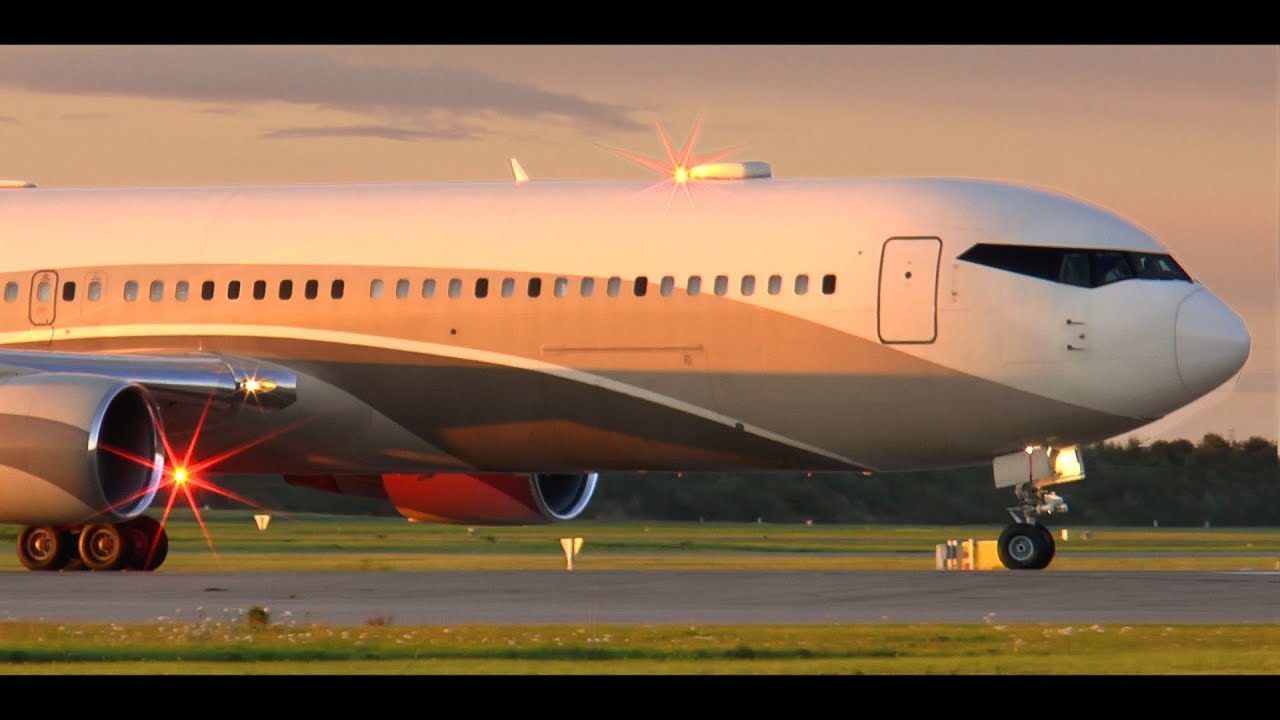 Roman Abramovich Boeing 767-300 VIP - Sunset Takeoff at Copenhagen Airport
