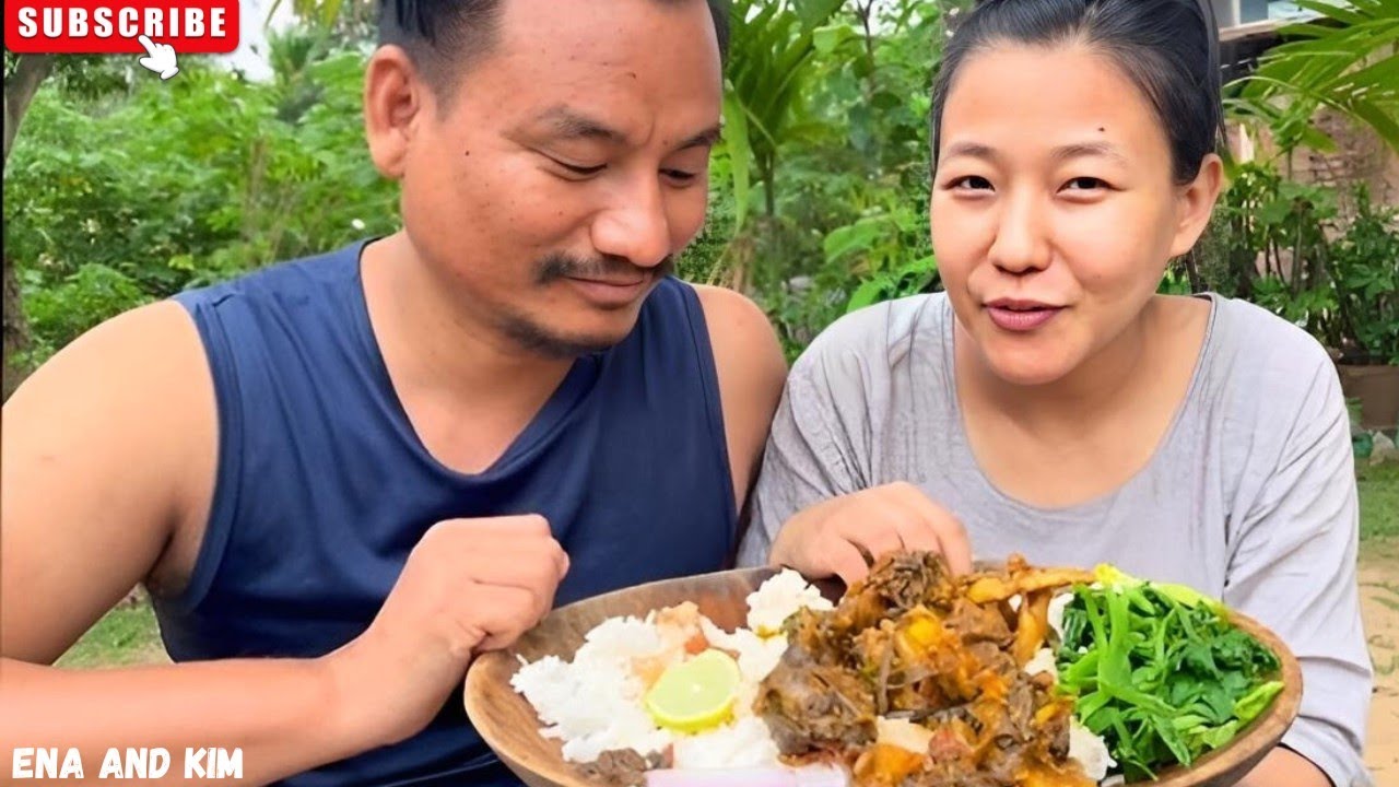 Mother inlaw cooked special chicken curry | delicious chicken mukbang