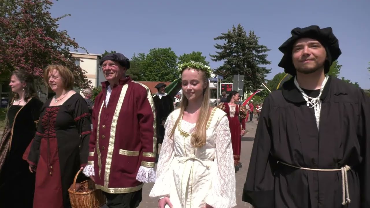 PUNKTum Thomas Müntzer - Umzug in Allstedt