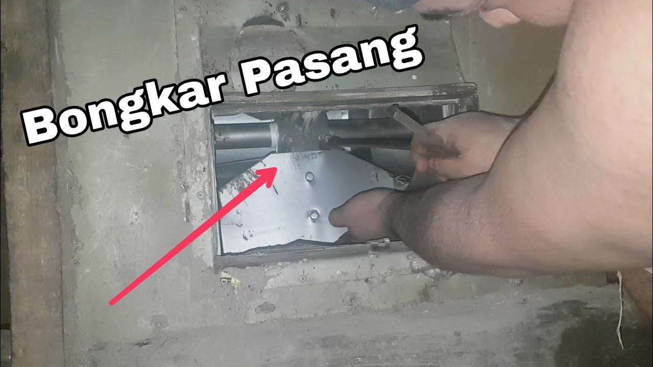 Bongkar Ganti As Kipas Bro Fan Service