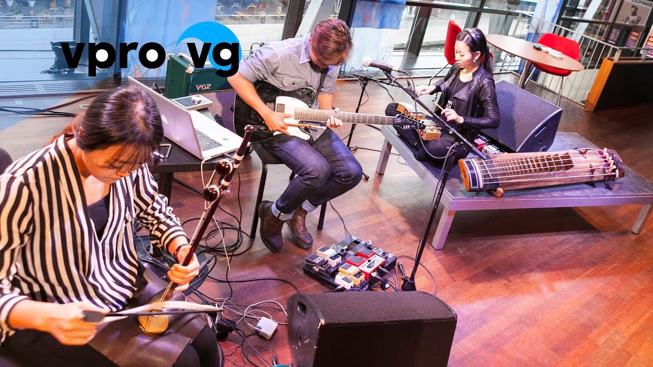 Jambinai 잠비나이 - Connection (live @Bimhuis Amsterdam)