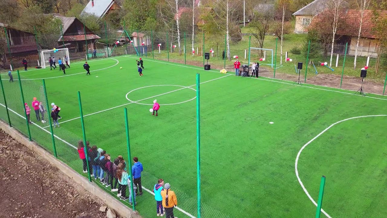 Штучне футбольне поле в с.Студене відкрито!!!