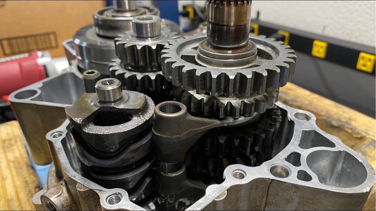 YZ125 Engine Teardown (Race Motor Build Part 2)