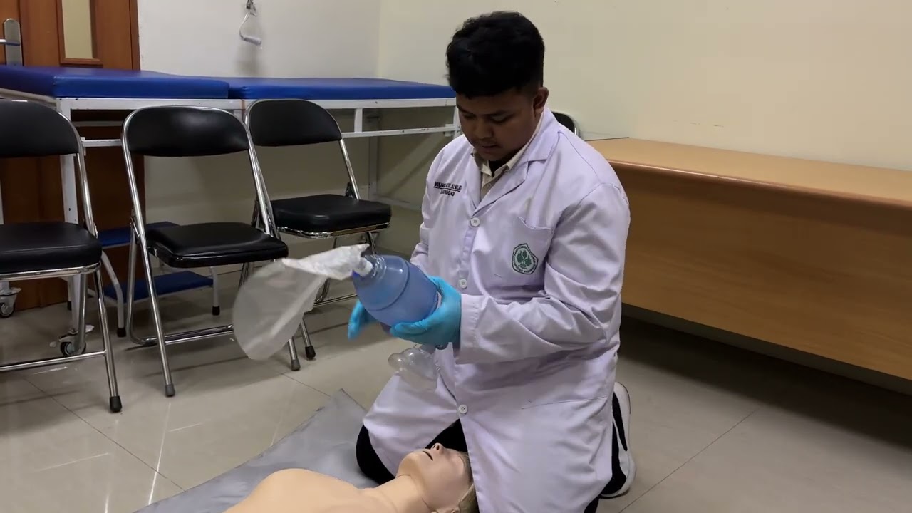 Basic life support_scenario 2_Muhamad rizqi al maliki_250010043