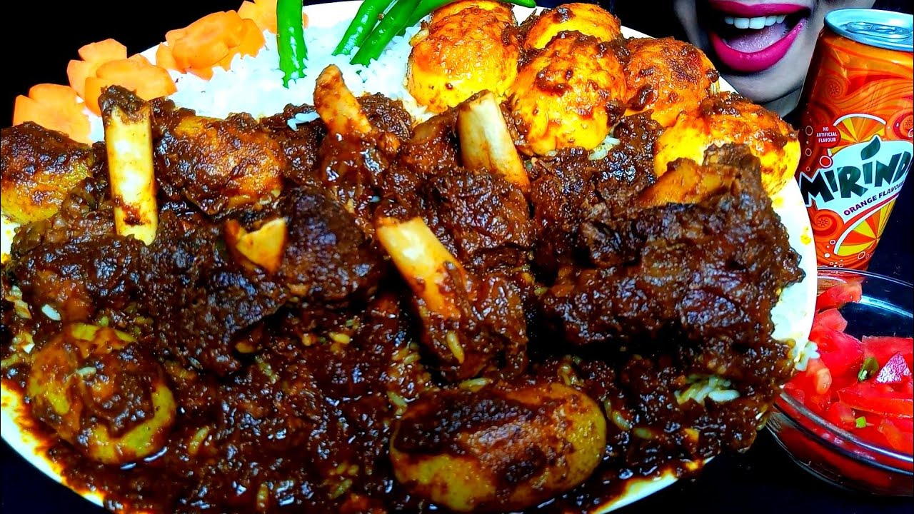 ASMR:MASSIVE EATING SPICY MUTTON LEG MASALA,SPICY EGG MASALA,RICE,CHILLI,TOMATO SALAD||HUNGRY GIRL