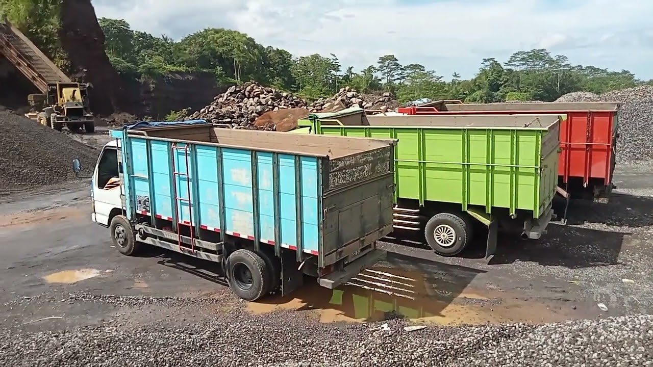 Full Antrean Truck Nyari Pasir Kering Di Saat Musim Hujan Kayak Gini❗❗❗