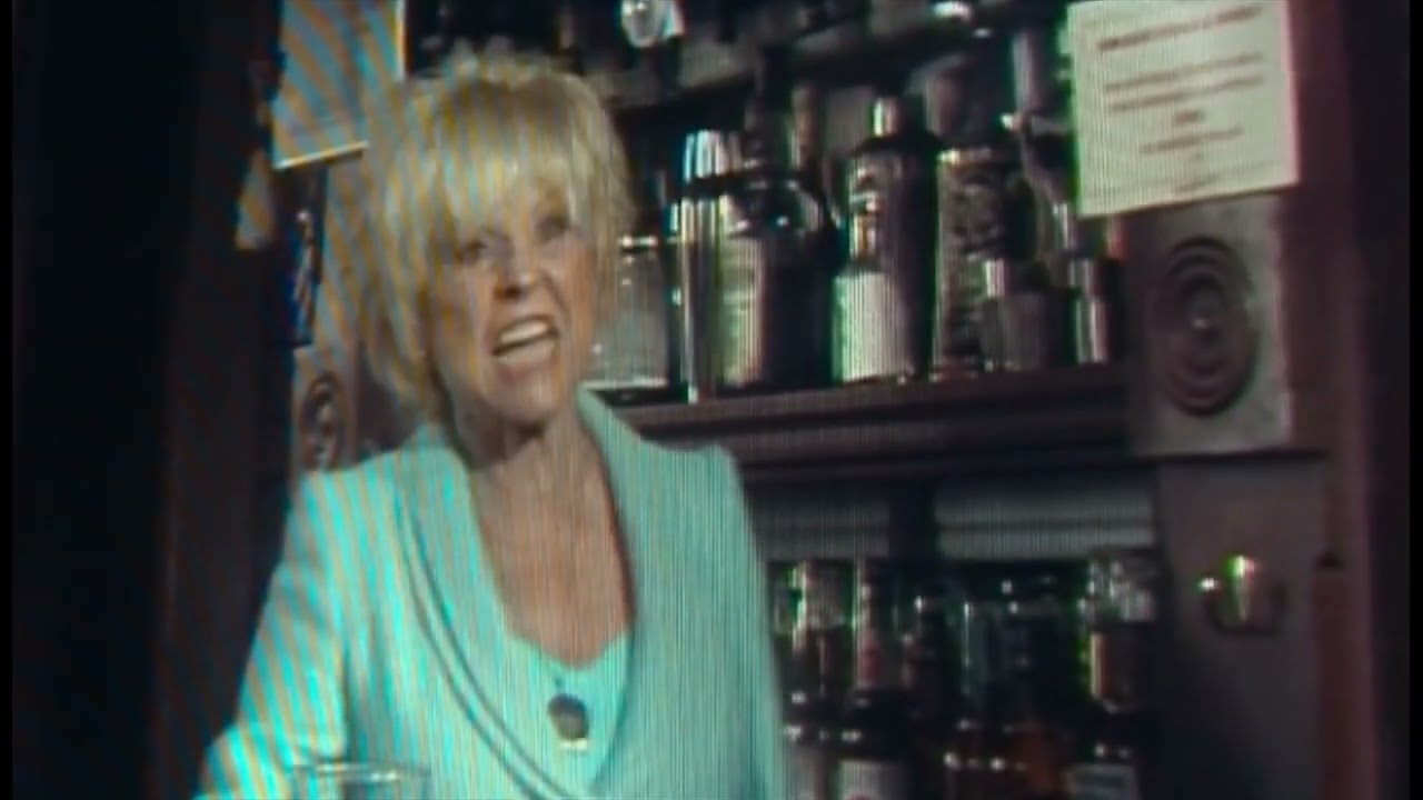 GET OUT OF MY PUB! Peggy Mitchell on Doctor Who!