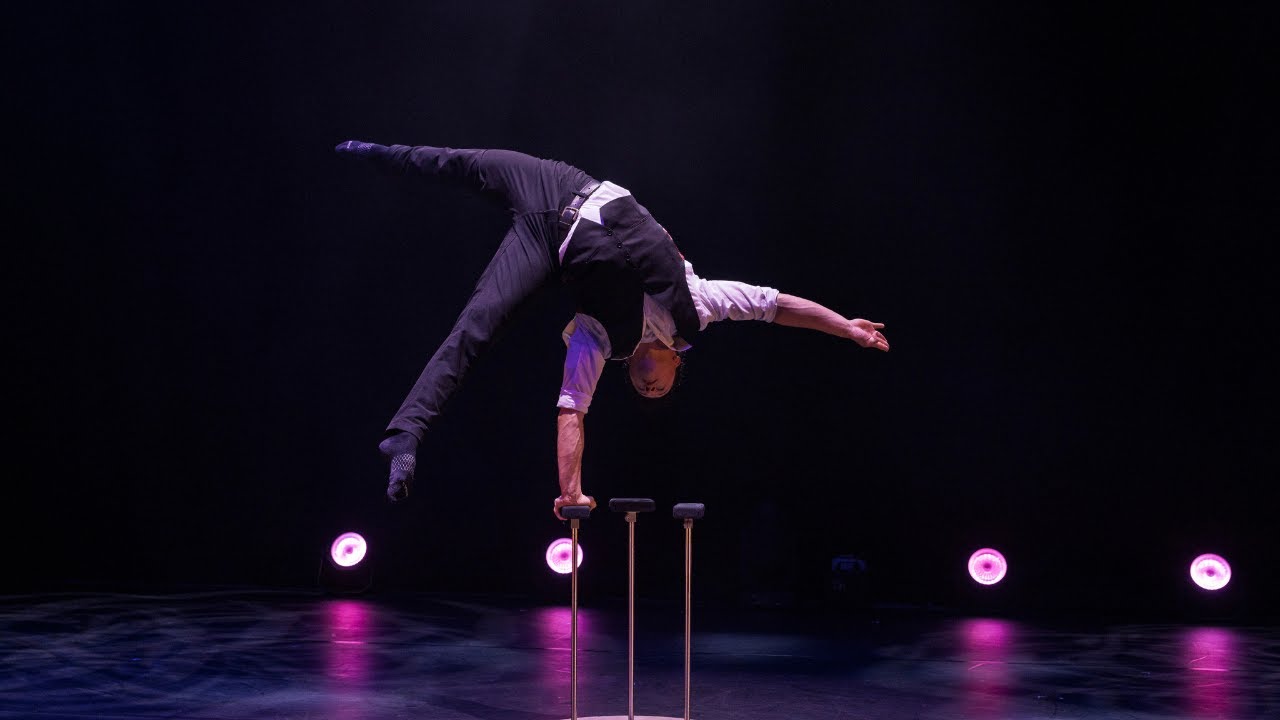 Andrew Feely - Hand Balancing | BA3 Devised 2025