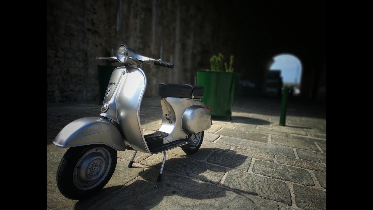 Μια Ιταλίδα στο Ηράκλειο. Παρουσίαση Piaggio Vespa 50 SE