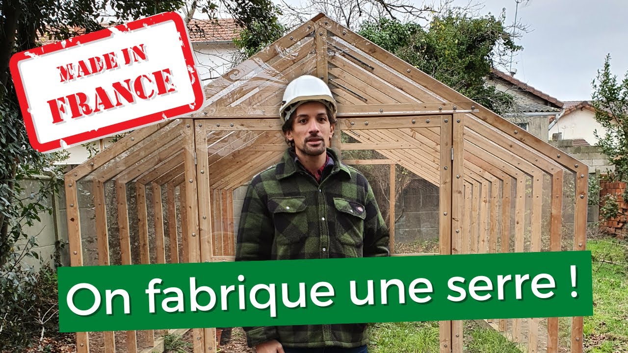 Construire une serre en bois