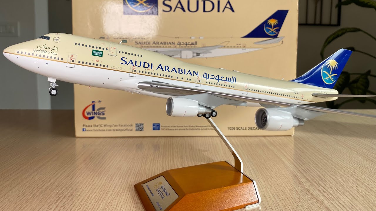 RARE UNBOXING!! JC WINGS 1:200 Saudi Arabian Boeing 747-400 Reg. HZ-AIY ~ XX2404
