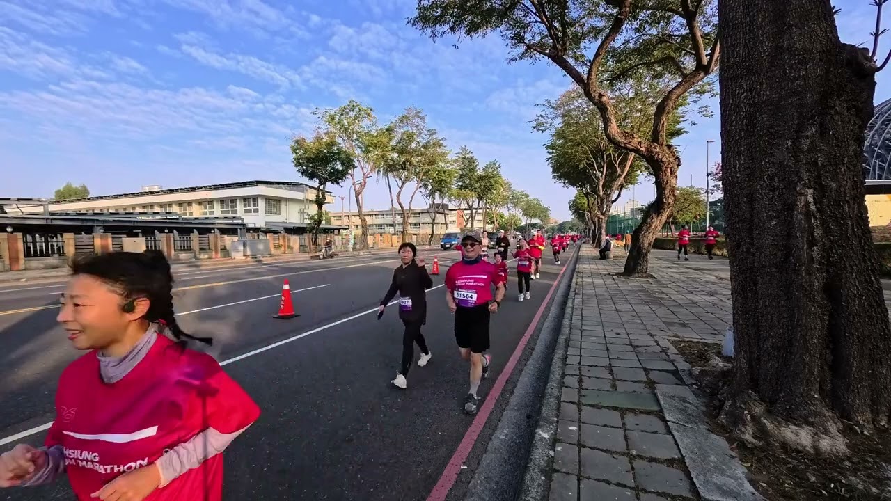2026高雄富邦馬拉松 1/10