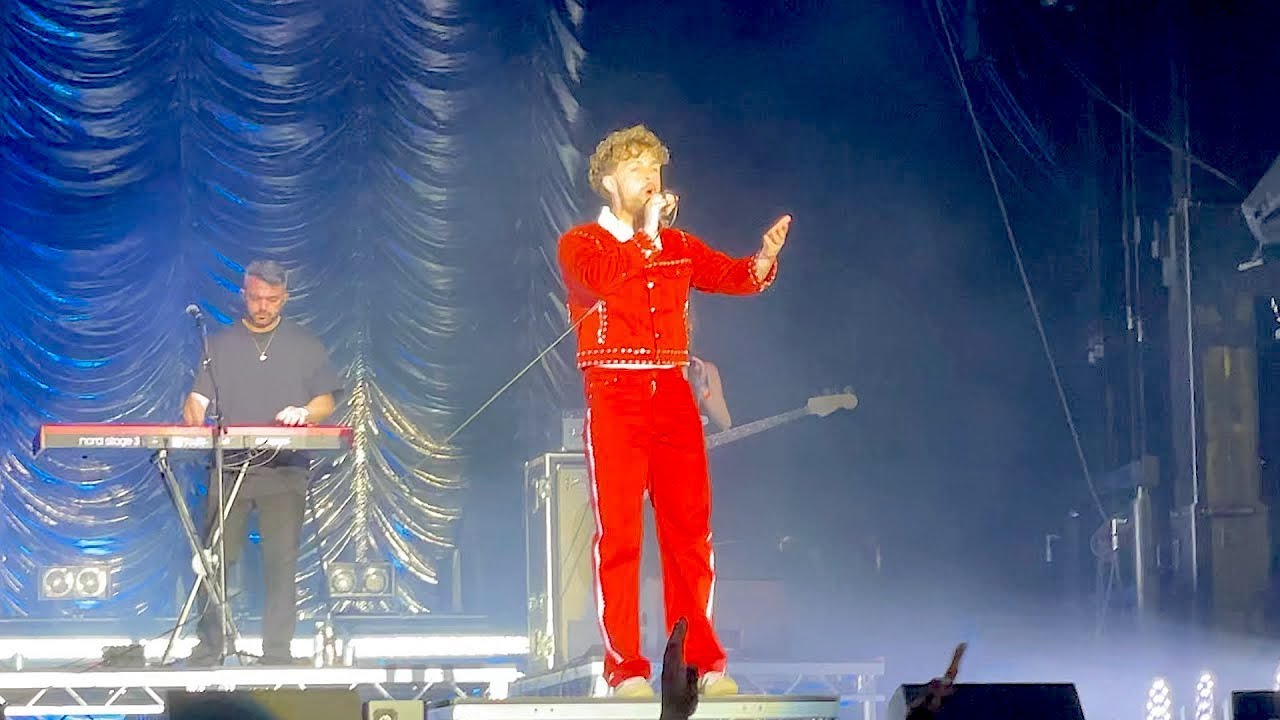 Tom Grennan - I Might - Live at Bedford Park 04/06/2022