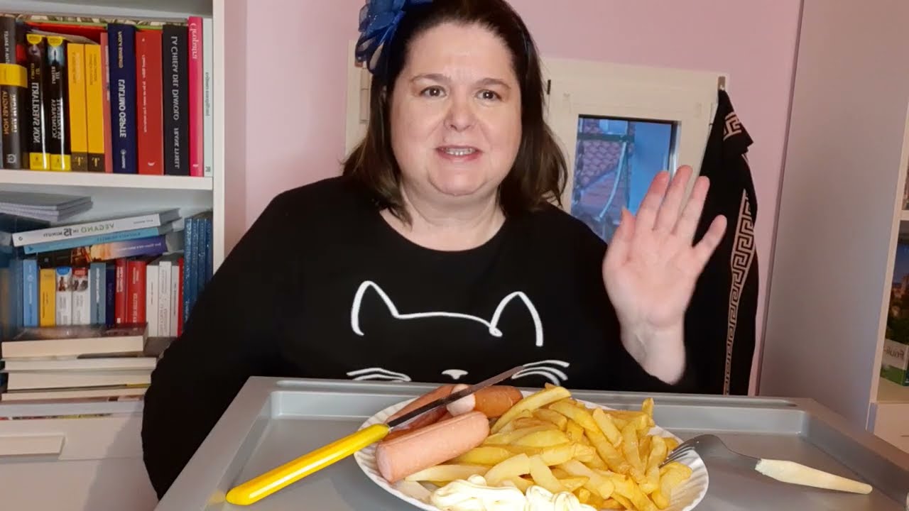 muckbang con patatine 🍟 wustel. una brutta settimana 😓😓#mukbang