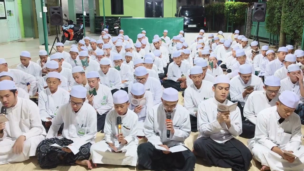 QOSHIDAH BURDAH