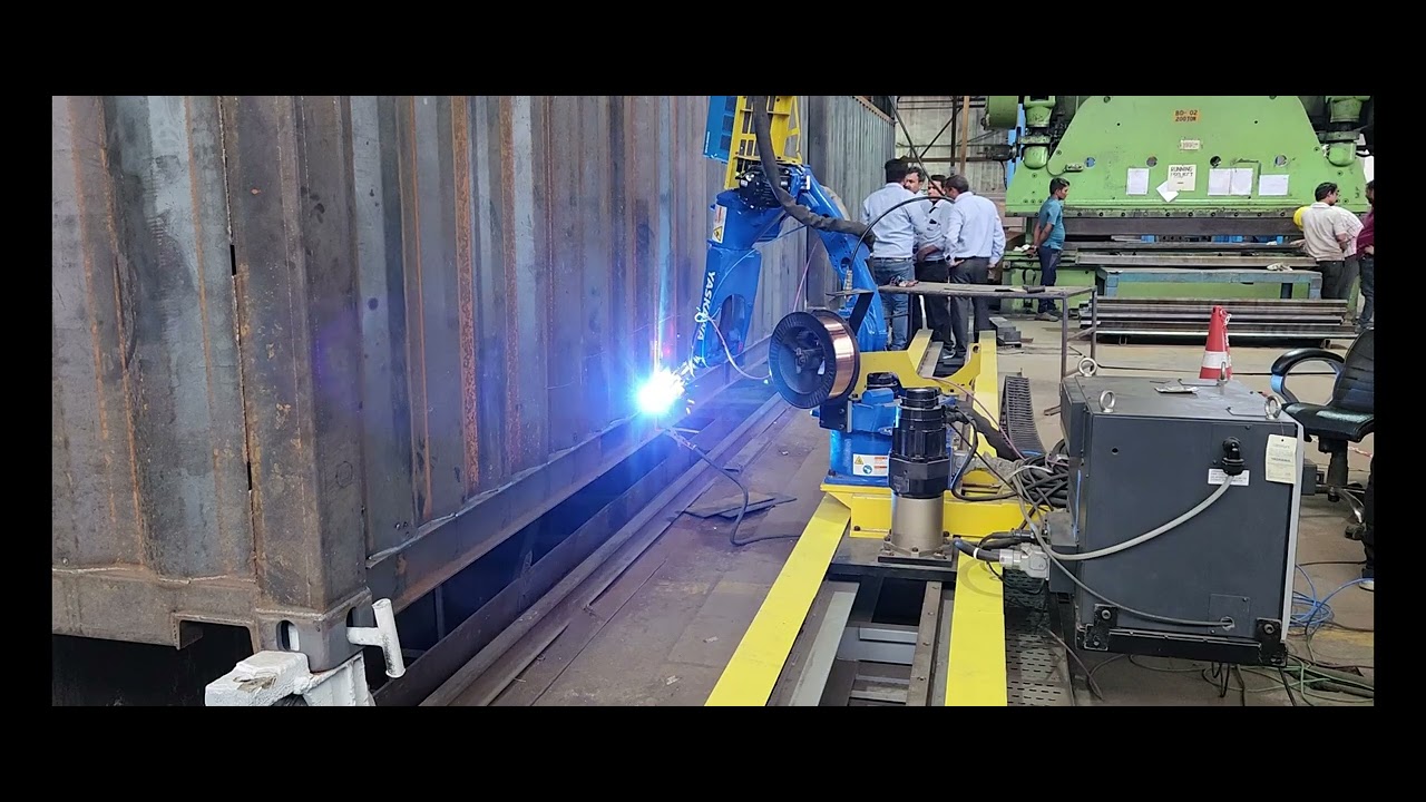Laser Seam Tracking / Finding with Yaskawa Robot for Shipping Container Welding