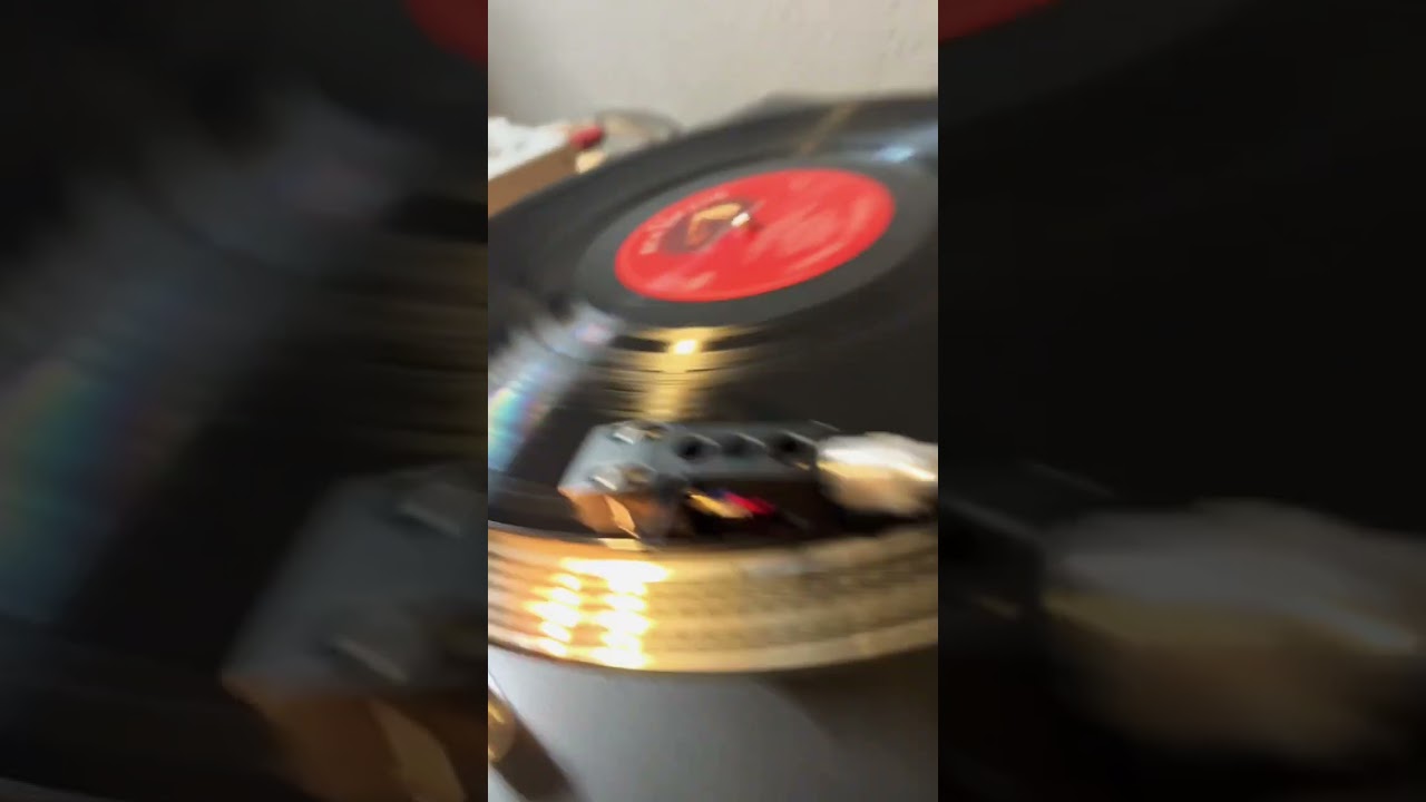Nutcracker-Technics SL 1700MK2-Denon DL 103R