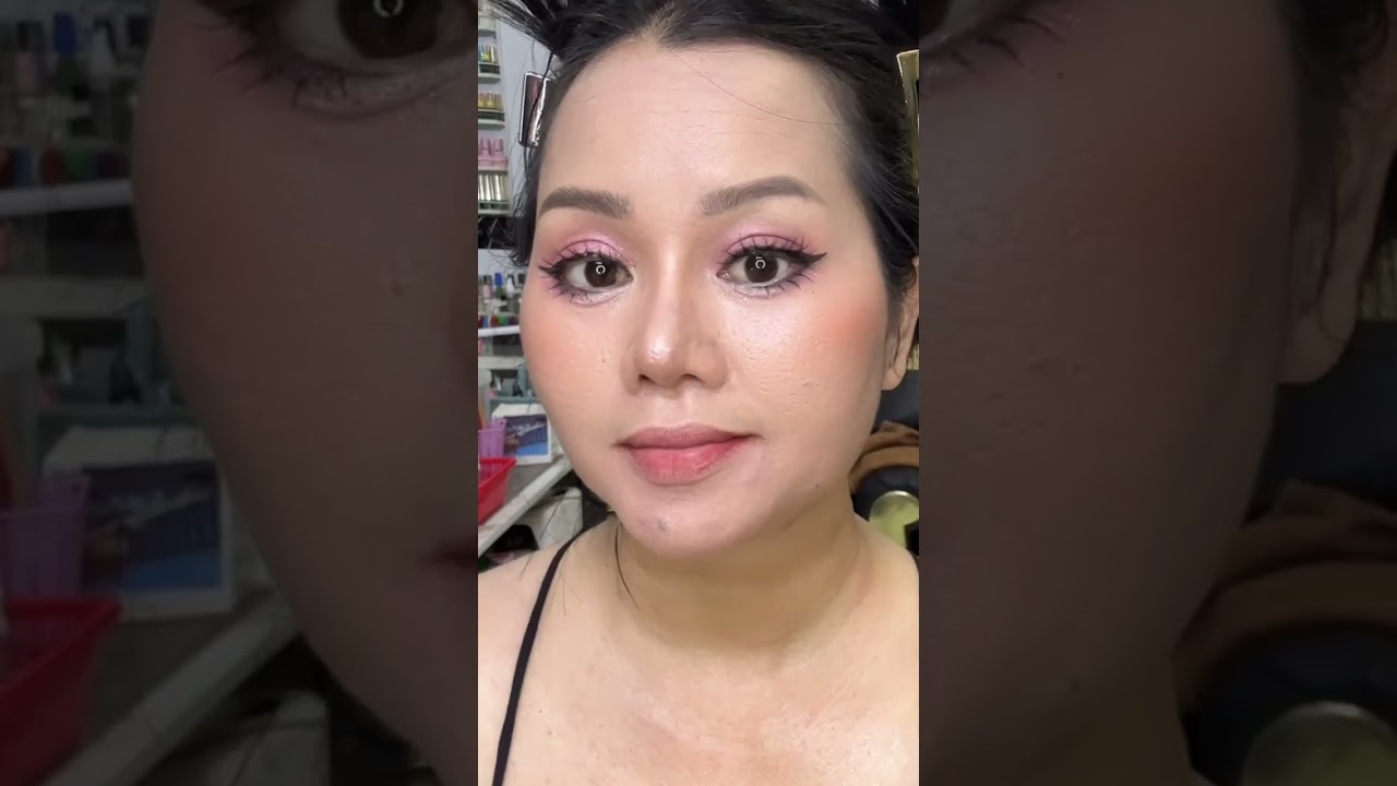 Eyebrows drawn 