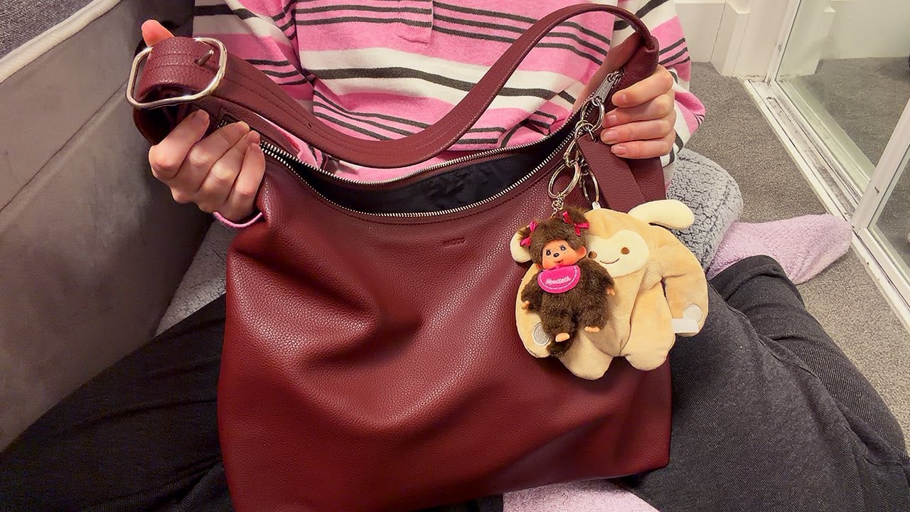 ASMR What’s in my Bag? (Lo-Fi, Whispered)