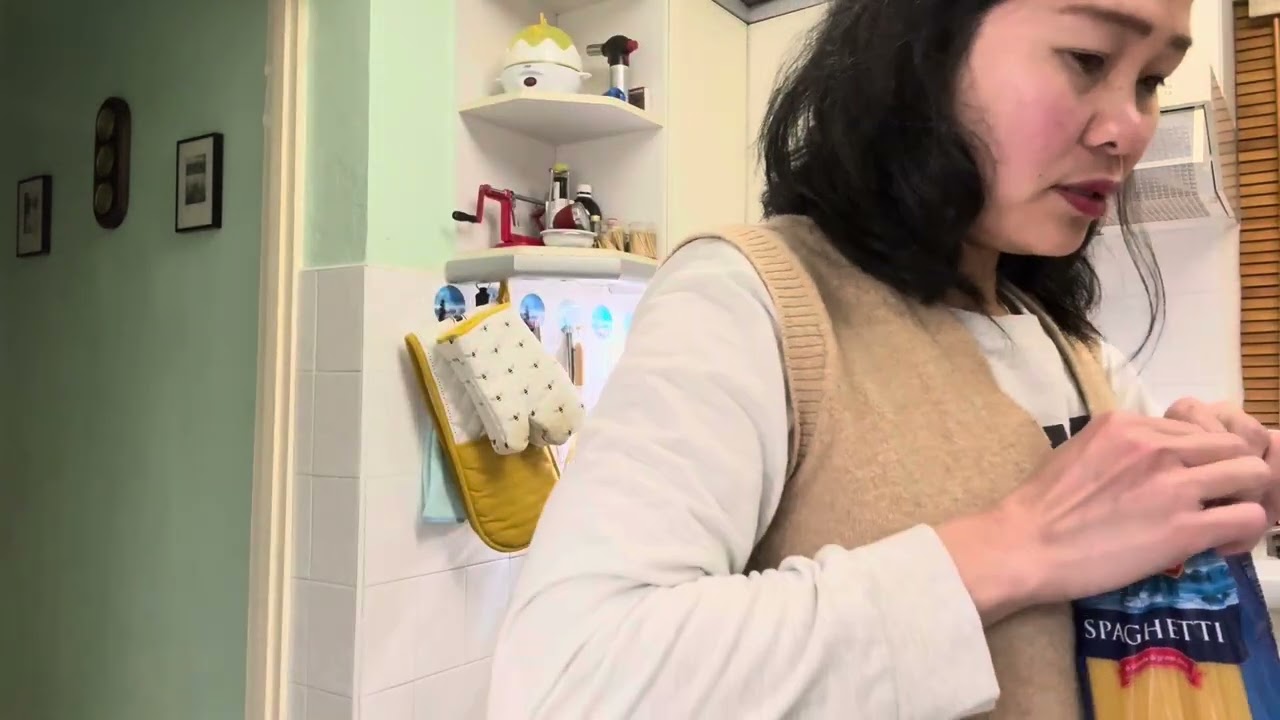 Nagluto pala  ako ng spaghetti para sa aming hapunan#Bella’s Life in UK