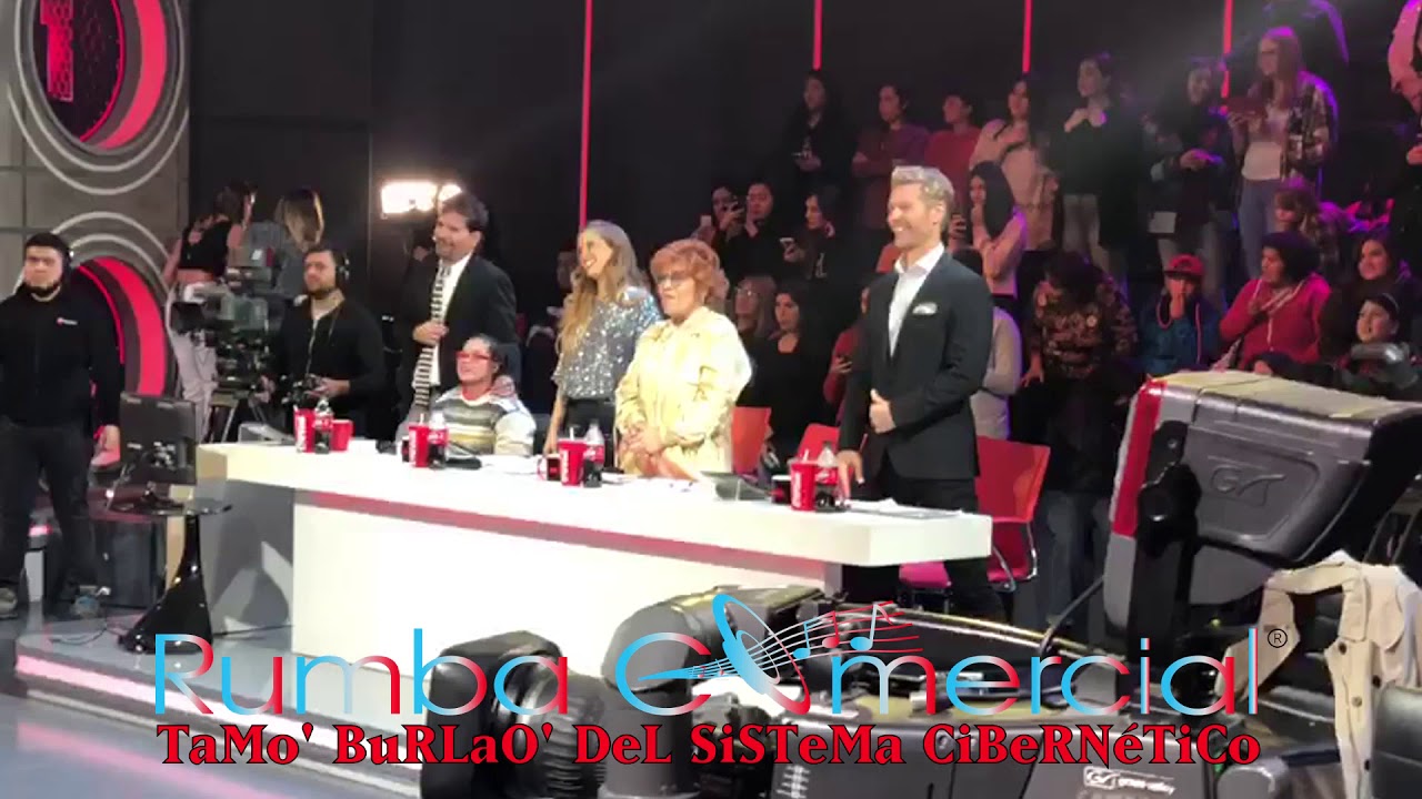 Leslie Grace Ft Noriel - Duro Y Suave (En TVN Chile) [RumbaComercial.Com]
