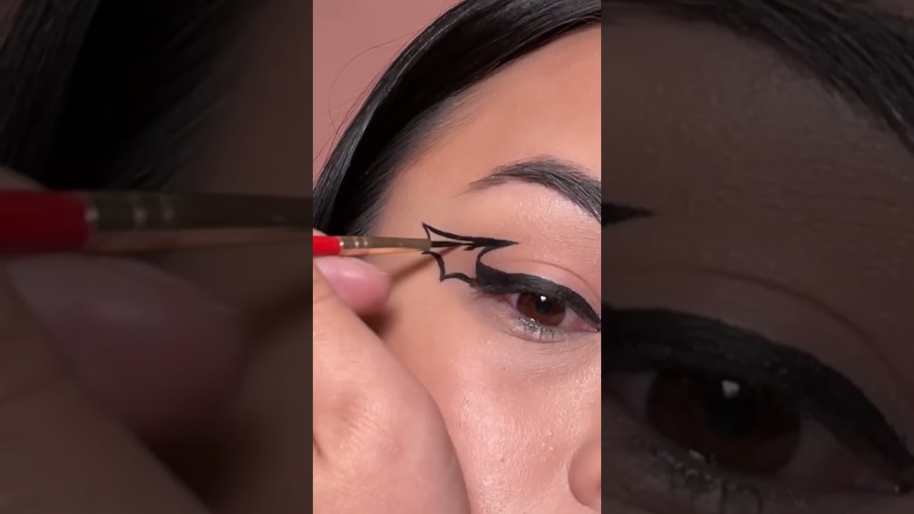 EASY BAT WINGED EYELINER #shorts
