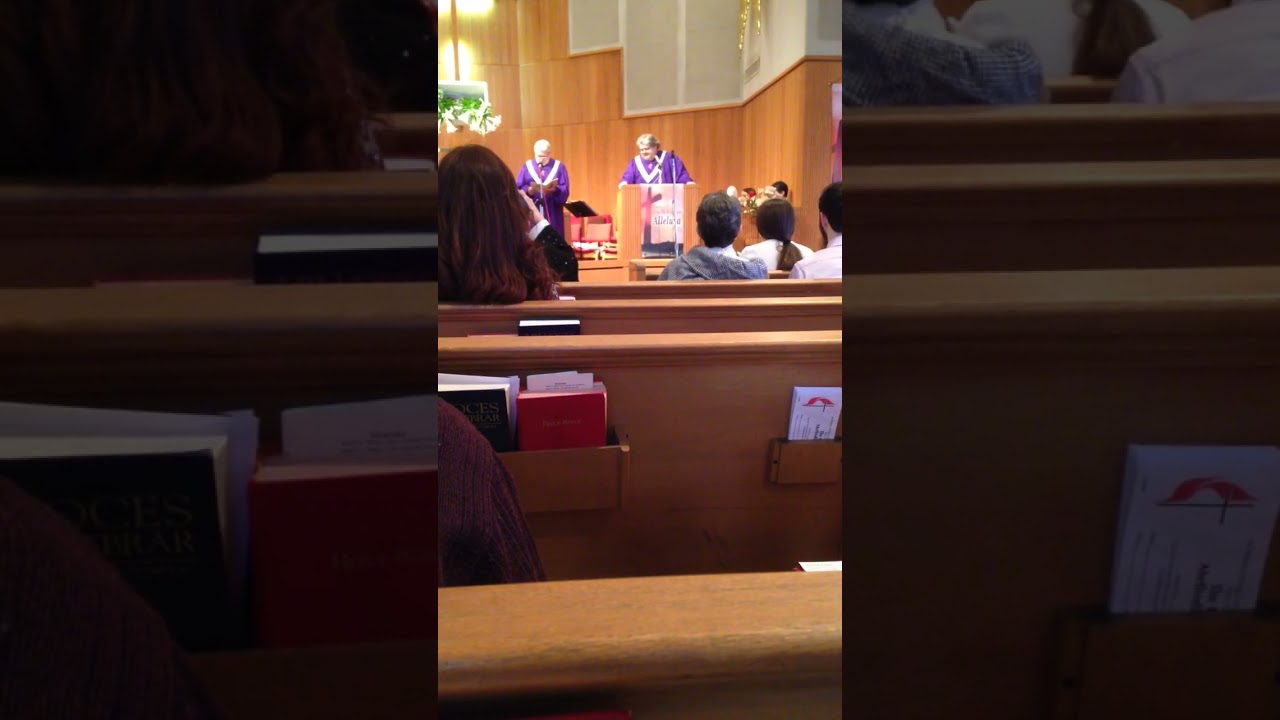 Bill Sheets and the Chambers family singing Rise Again 