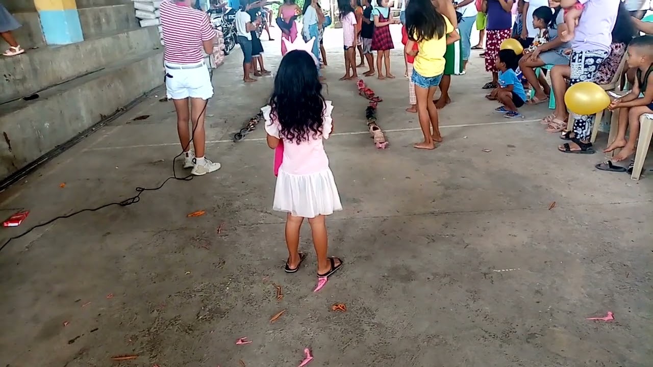 #longestline #kids #parlorgames