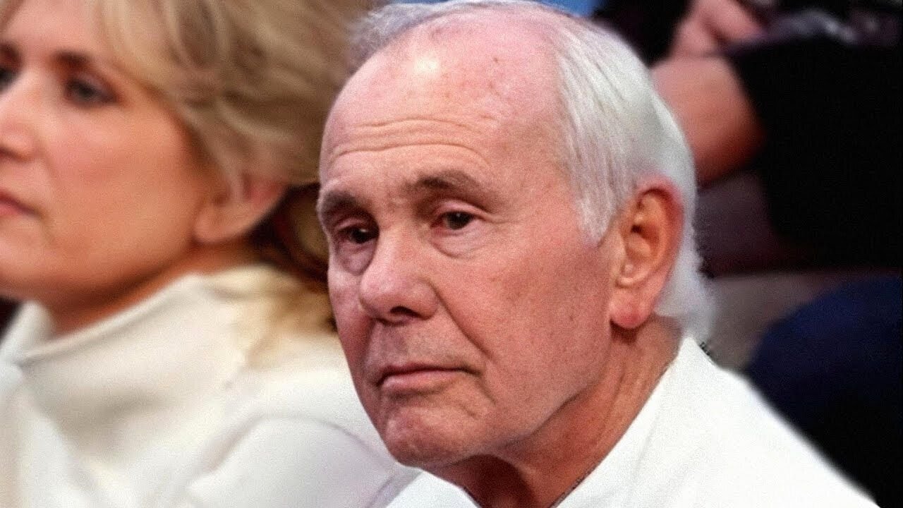 The One Guest at Johnny Carson's Funeral No One Expected To See