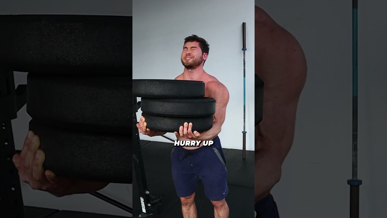 45LB PLATE CHALLENGE GONE WRONG 😳 #Shorts