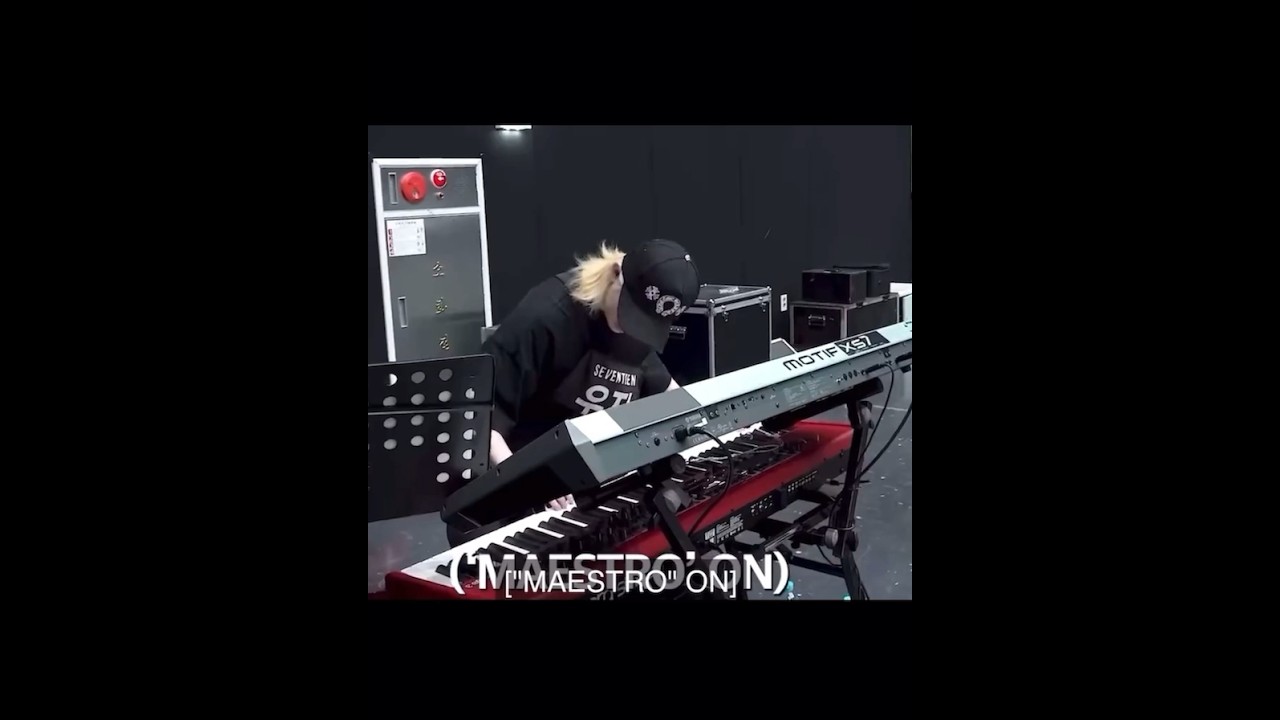 That right there is our real MAESTRO #woozi #seventeen #producer #maestro #kpop