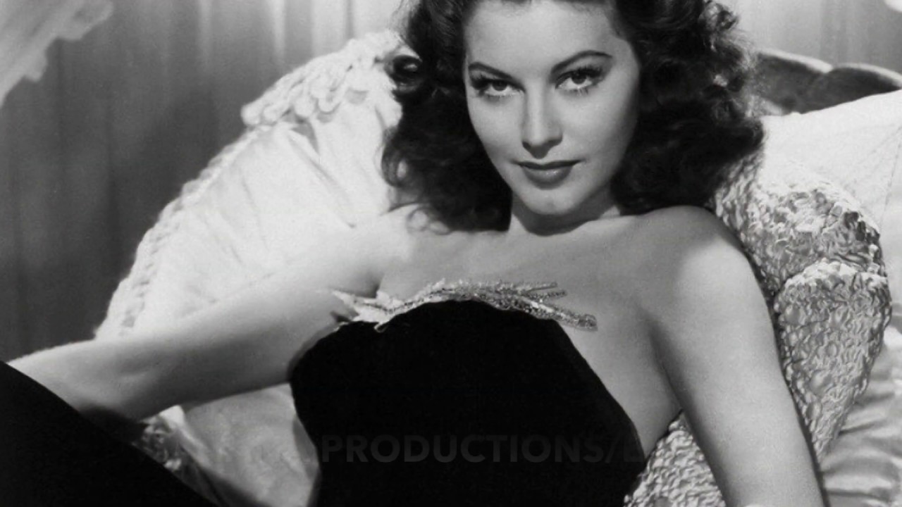 Miłość, kt&oacute;ra zdarza się tylko raz w życiu ...- Frank Sinatra i Ava Gardner- Tossa de Mar -Hiszpania