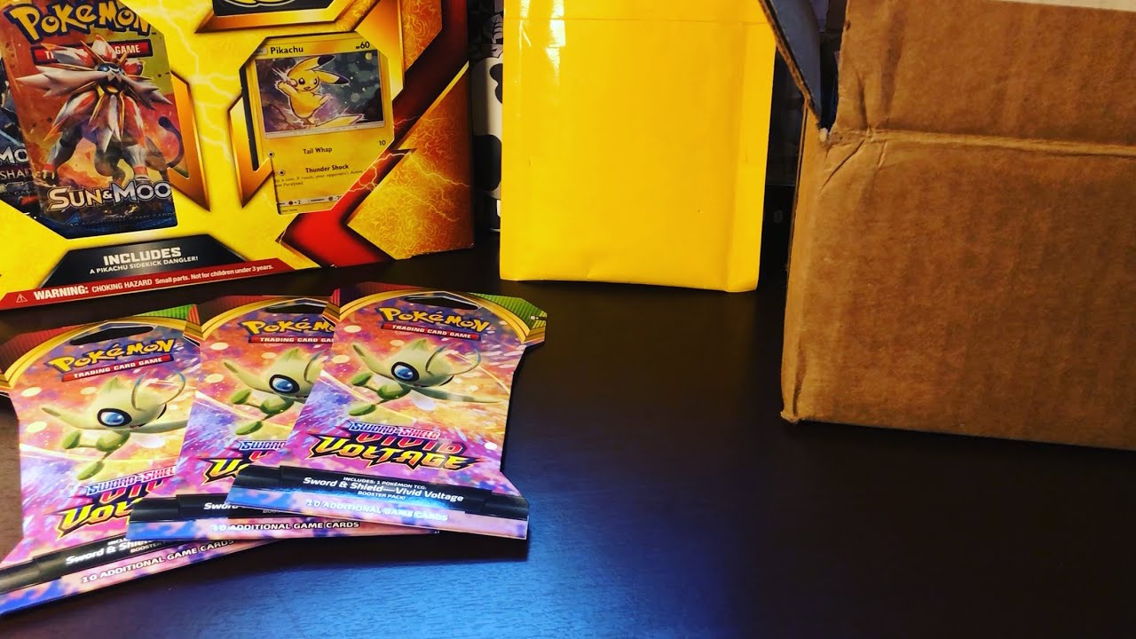 DID I BUY A VINTAGE BOOSTER PACK? Vivid Voltage Opening: Did I pull the Charizard?