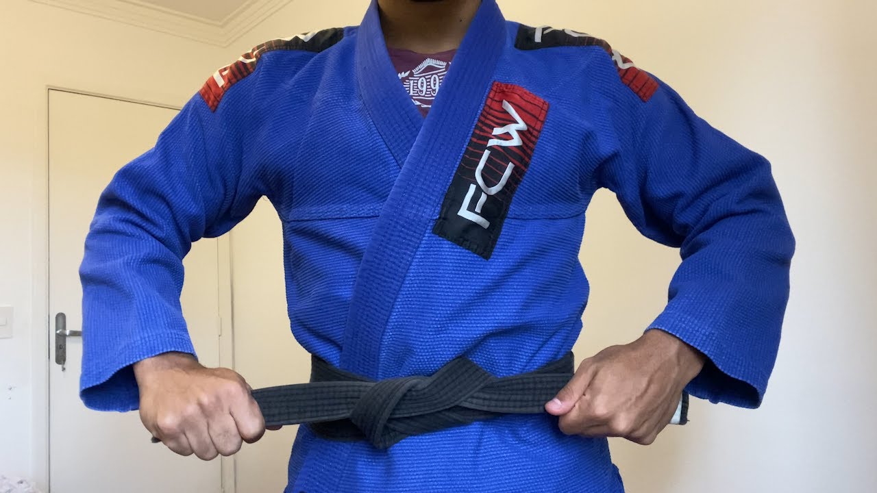 COMO AMARRAR A FAIXA NO JIU-JITSU? #jiujitsu #faixa #amarrarafaixa