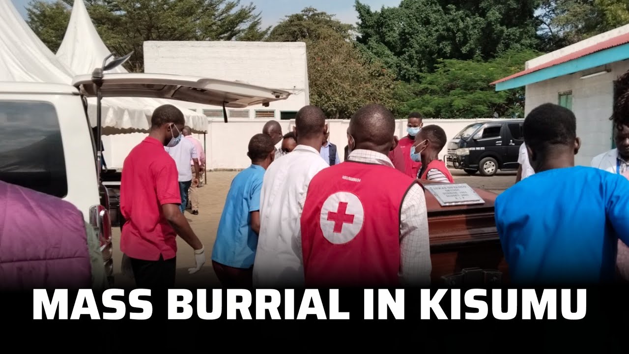 SO SAD! MASS BURRIAL OF 21 BODIES WHO PASSED ON IN KISUMU ACCIDENT ON NAKI BUS