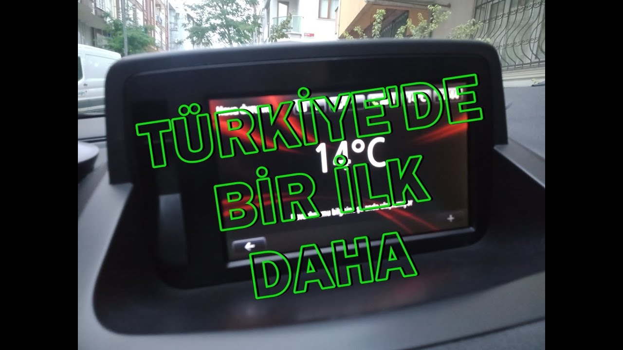 Türkiye'de Bir İlk Daha: Arabanın Tüm Özelliklerini R Link Ekranında Görüntüleme