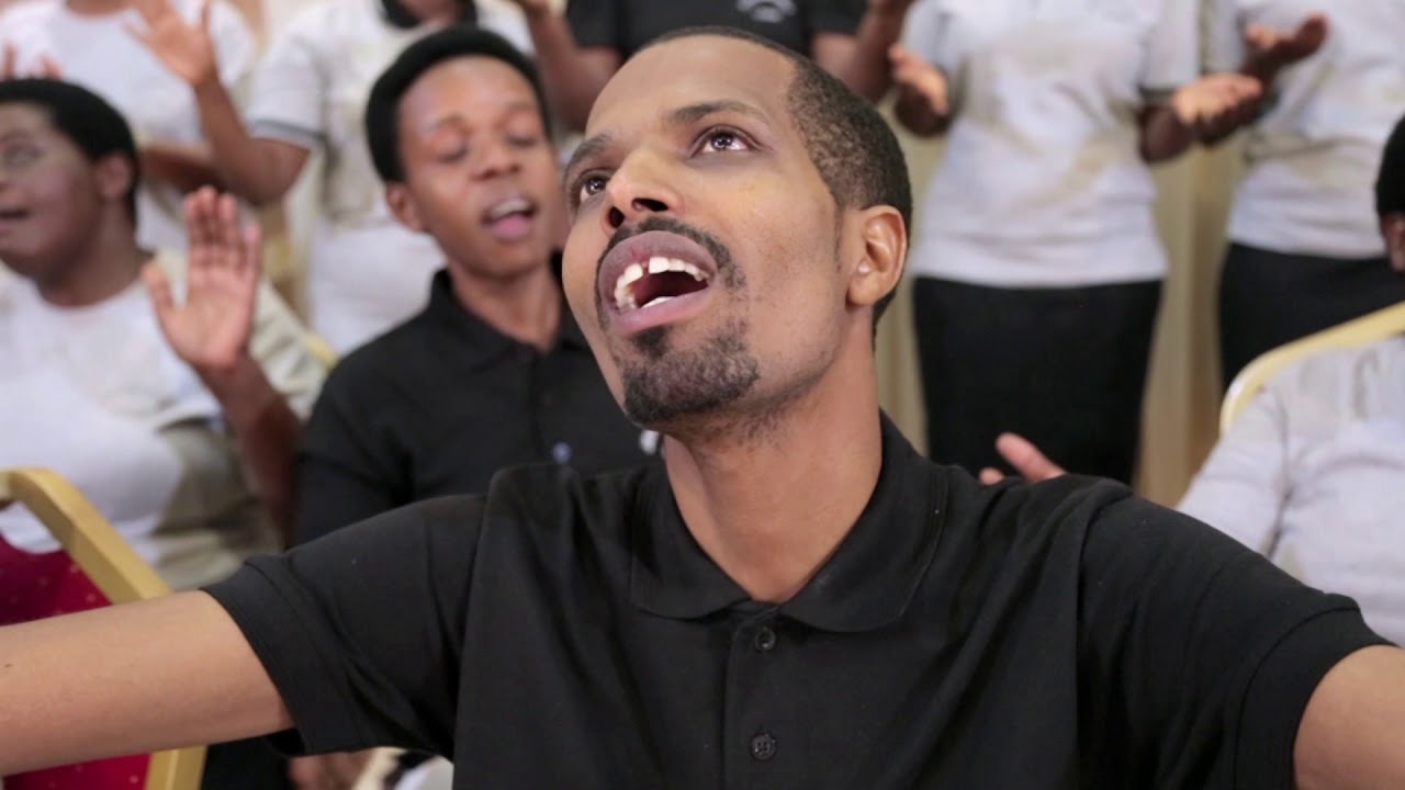 JEHOVAH JIREH - Twazirikanye ineza yawe