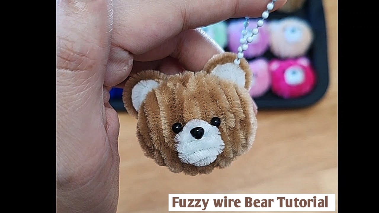 How to make pipecleaner bear / Fuzzy wire keychain bear #pipecleanercrafts #fuzzywire