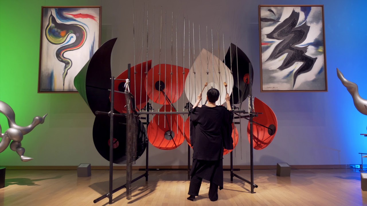 Sachiko Nagata plays Baschet Sound Sculpture “KAWAKAMI　PHONE“