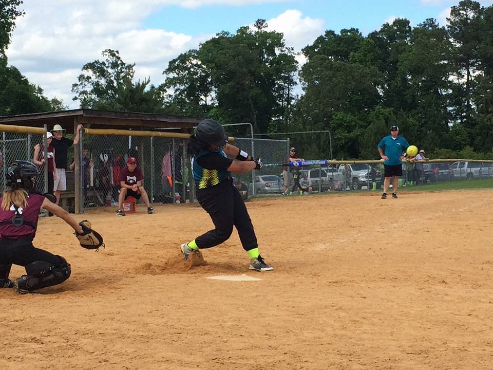 Evalie Quinene out-of-the park home run - Holly Springs Heat - May 22, 2016