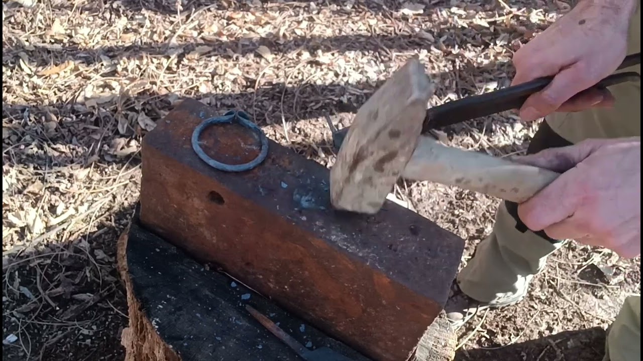 Living in nature - Making blanket pin / Живот у природи - Израда копче за ћебе