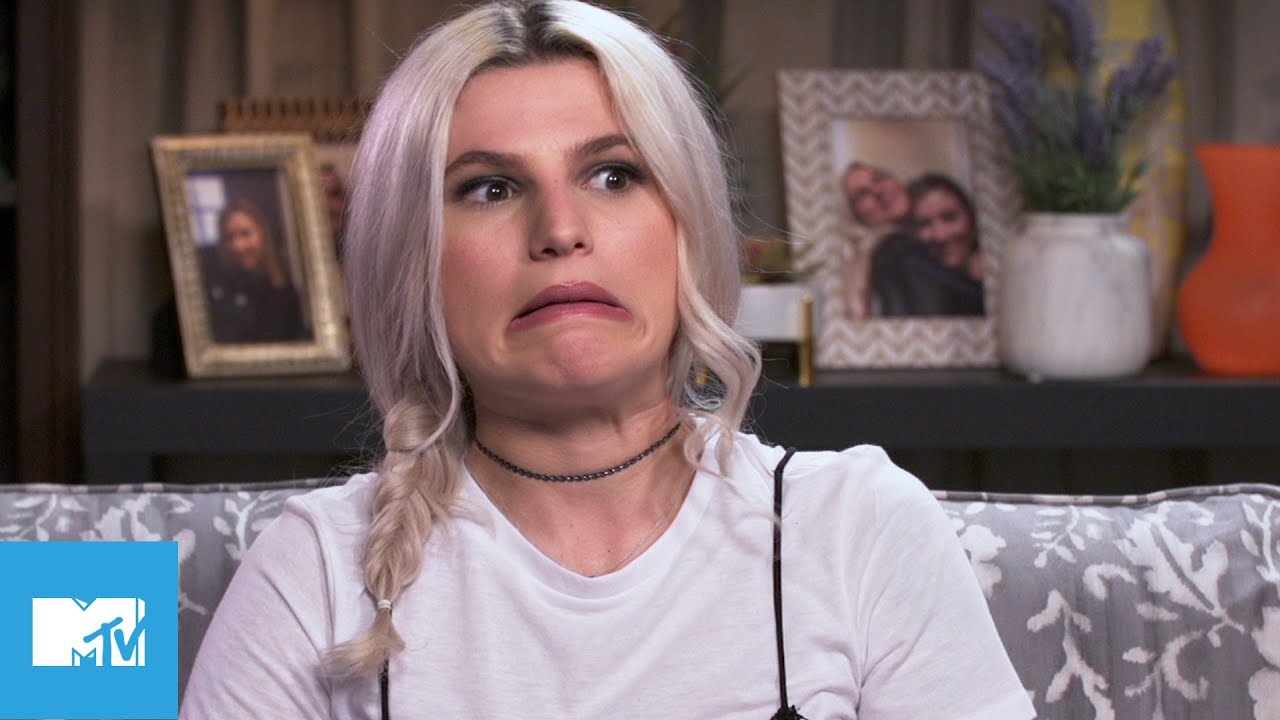 Walk The Moon 'Shut Up And Dance' vs twenty one pilots 'Heavydirtysoul' REACTIONS | MTV VIDIOTS
