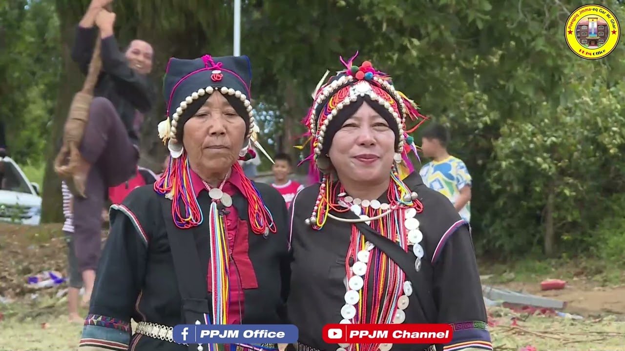 De Bawq Tsawq (ฮานิอาข่า)