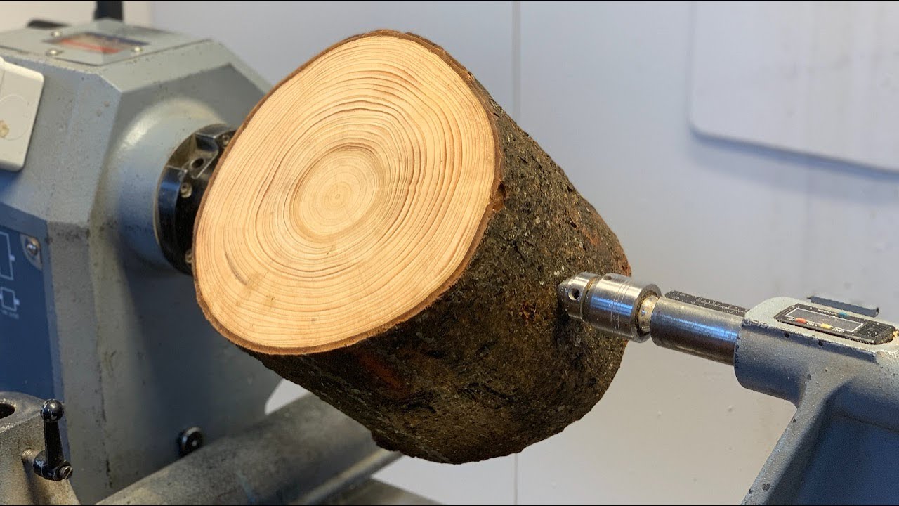 Woodturning - Can Pine Be Beautiful (Green Turned Pine)