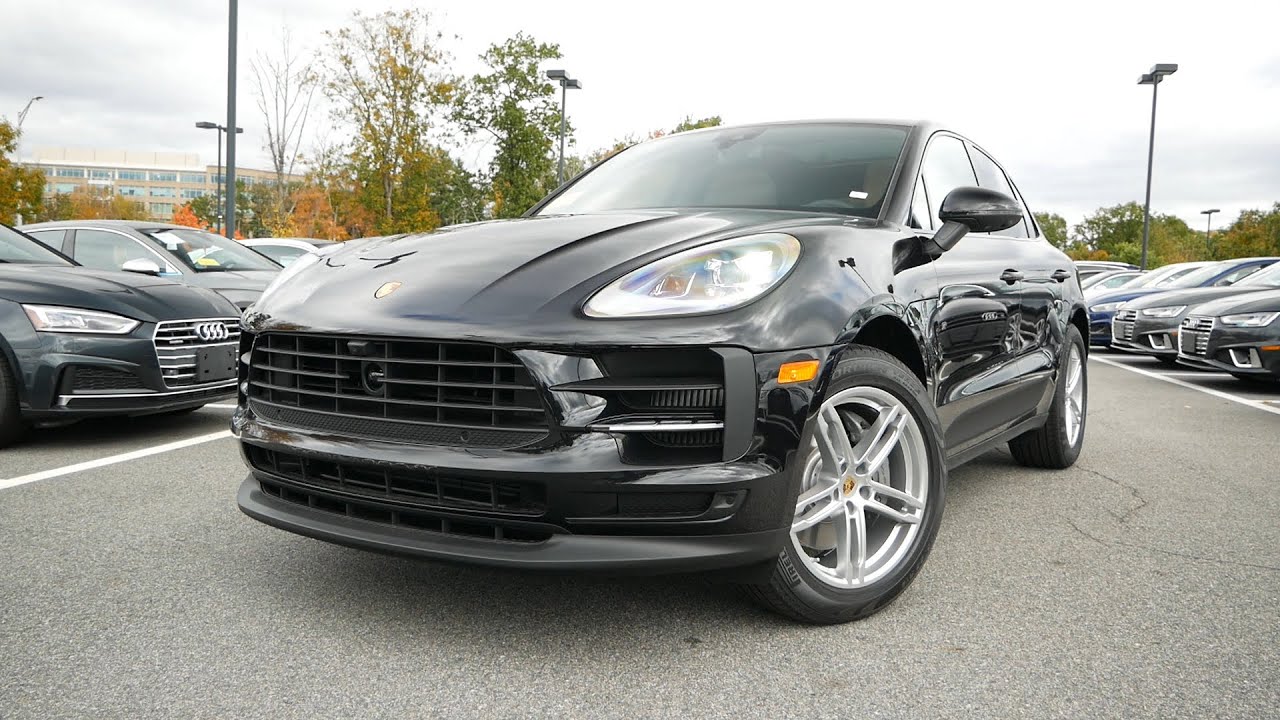 2020 Porsche Macan S Review - Start Up, Revs, and Walk Around