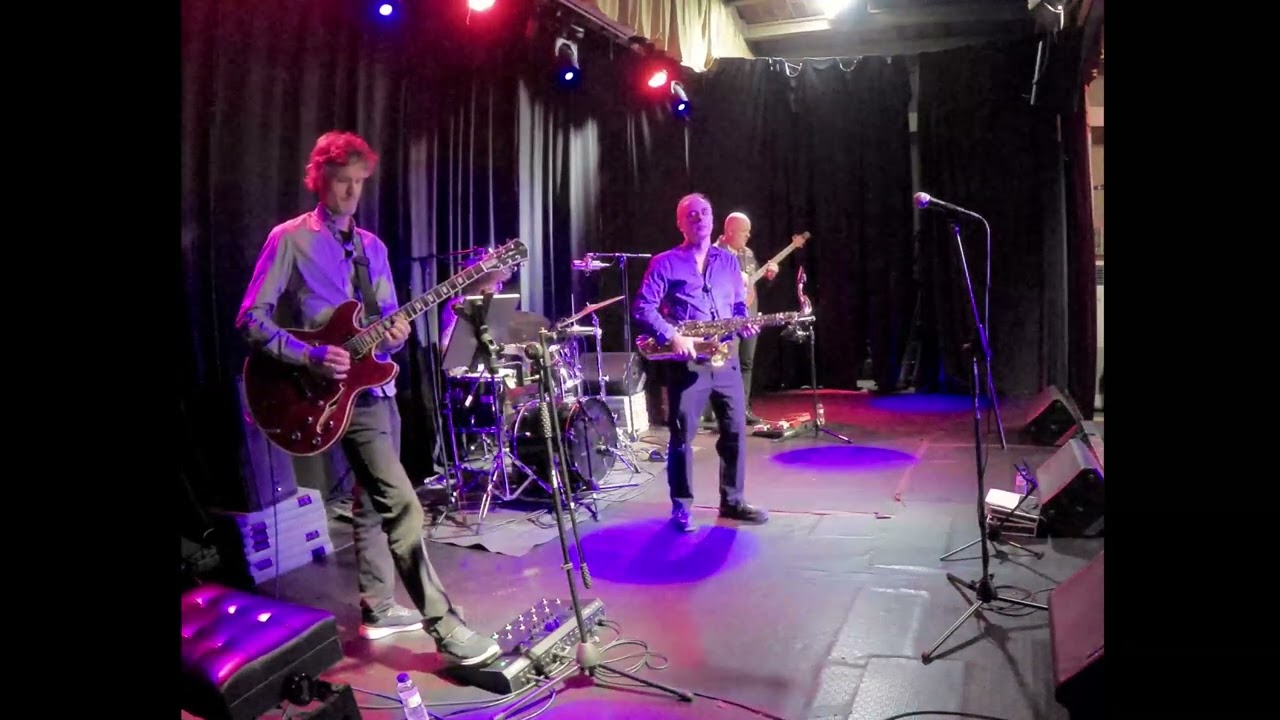 Edu Introcaso Jazz Project en El Siglo de Sant Cugat - Mientras todo pasa