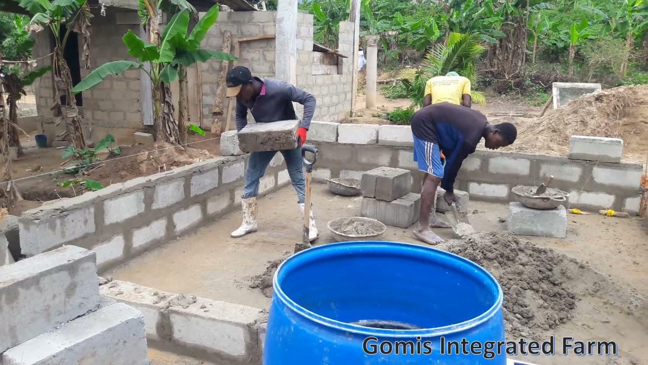 CATFISH POND CONSTRUCTION EP3!!! HOW TO LAY BLOCKS FOR FISH POND