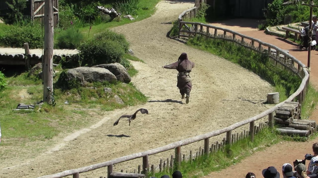 Le moine et le rapace - Les Vikings - Puy du Fou 2021