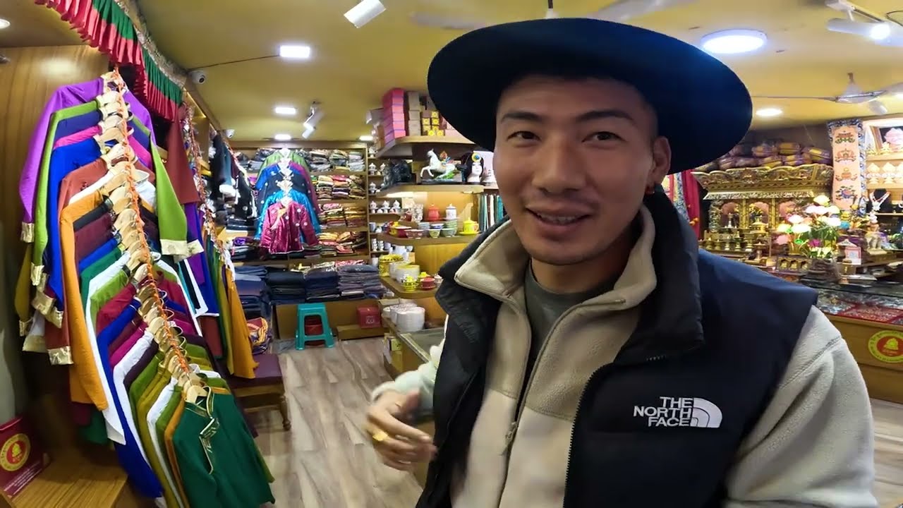 NORGAY HANDICRAFT  NEW COLLECTION || DELHI MAJNUKATILLA || TIBETAN VLOGGER 2025