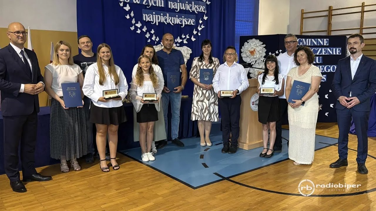 Gminne zakończenie roku w Szkole Podstawowej w Woskrzenicach Dużych